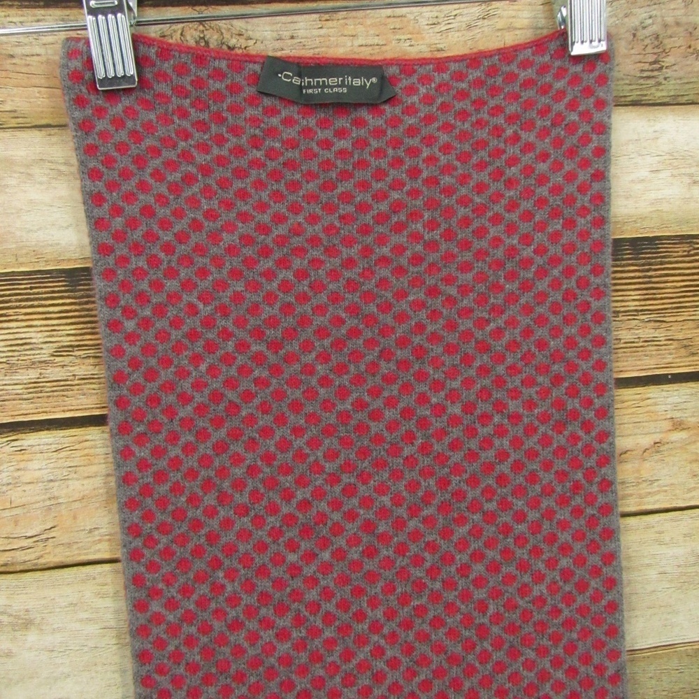 Cashmer Italy Gray/Red Polka Dot Scarf